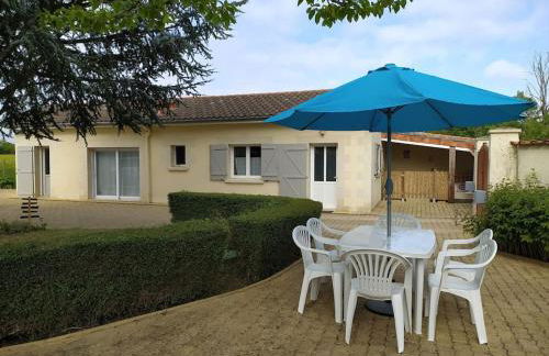 Gite T3 "Escale en Vienne", Maison plain-pied 5 pers, Futuroscope, Aquascope - Foto 1