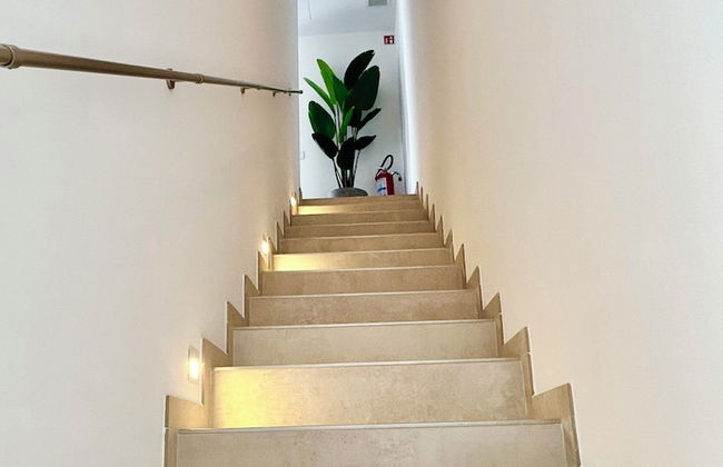 Golden Hour Retreat Lagoon View Villa With Pool - Photo 30