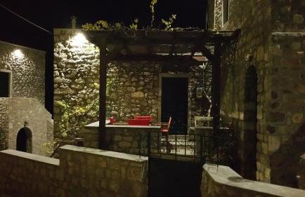 Avgonima All Seasons Hotel - Photo 10