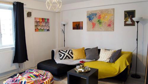 Modern 1 Bedroom in Shadwell With Balcony - Foto 1