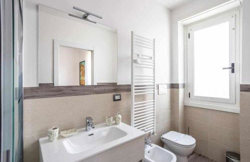 Rent Apartment - Parking and Comfort - Spacious Apt up to 8 Pax - Photo 10