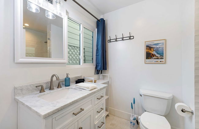 Coastal-chic Newport Stay Steps to the Beach, Dining & Boardwalk Optional Add-on Unit - Foto 16