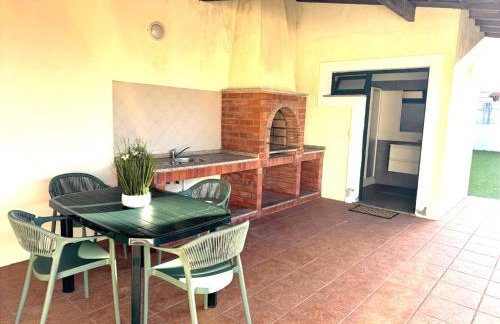 Acolhedora casa de férias T2 com espaço exterior - Foto 52