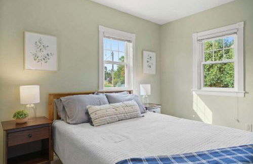 3 BR 2BA Lakefront Home - Dog Friendly - 30 Day - Foto 33