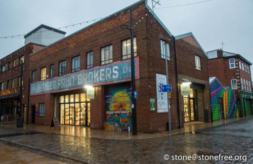 Boutique 1 Bdrm Duplex Suite on Marina 305 - Foto 22