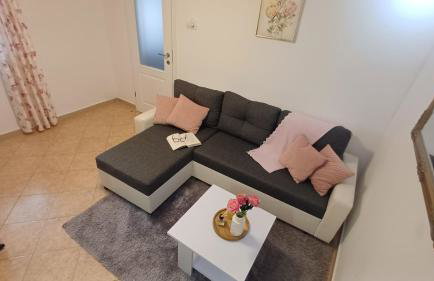 Casa Šimeti Charming Mediterranean Home near Poreč with Private Garden & Free Parking - Photo 15