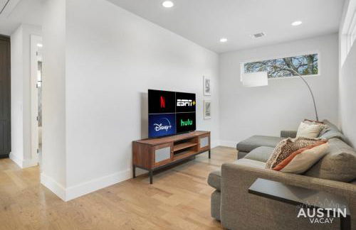 Luxurious Modernism with Private Hot Tub and Garage - Foto 28