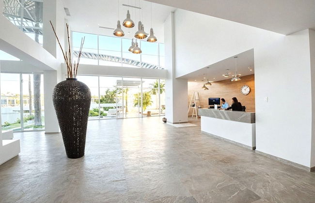 Apartamentos Ocean Club - Cerca al Mar by SOHO - Photo 1