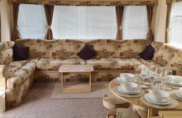 Superb 8 Berth Caravan, Golden Anchor Park - Foto 1