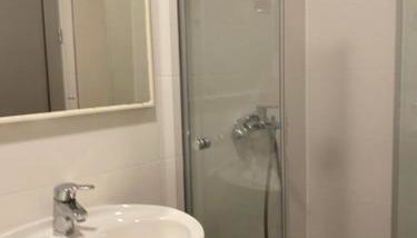 Studio Mira - Foto 3, Shower