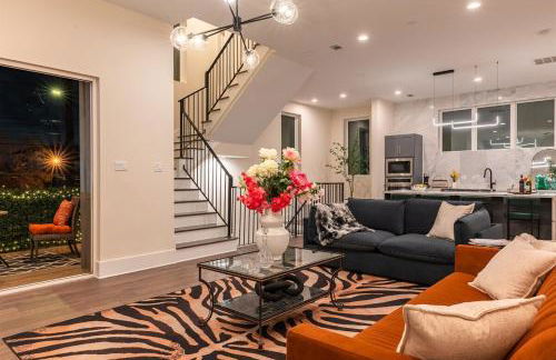 Huge 4BR, Near Memorial Park, Rooftop & Garage - Foto 26