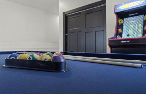 Jefferson Avenue- Large St Louis Home Game Room & Walkable Location - Photo 50