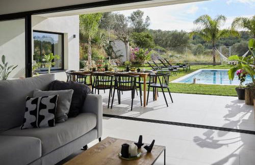 Villa Sitges Casa Selva 7 minutos de Sitges en coche Diseño Comodidad Nueva Ideal para Vacaciones - Photo 16