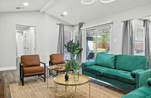 Best of Desoto 5BR 2BA with Pool Patio - Foto 8