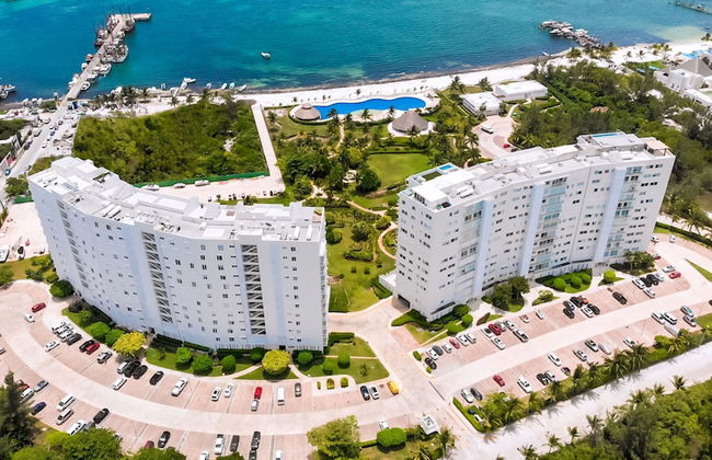 MAREA Beachfront 2 BDR - Stunning Oceanview - Photo 30