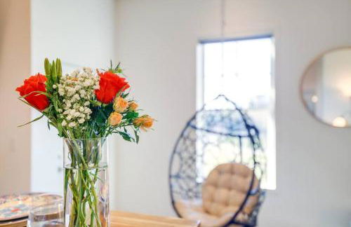 Luxury Barndo 2AN Europe Style Farm Stay Chickens - Foto 11