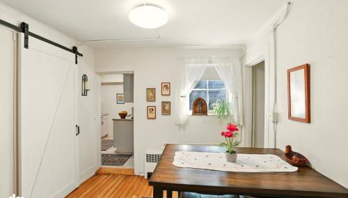 Coastal Cabin - Downtown Historical Log Home - Foto 5