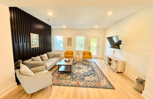 3BR Game Room Sleeps 10 Near Opry & Broadway - Foto 10