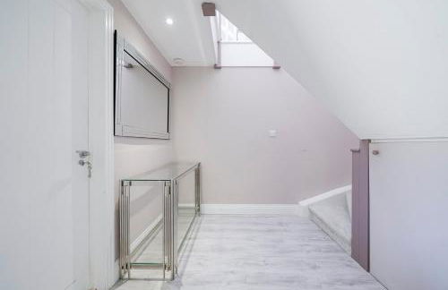 Chalet Gerrards Cross - Photo 16