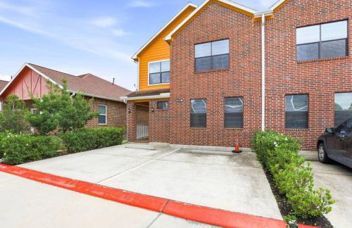 O22B Southwest Houston 1BR King Bed Pet Friendly Fast WiFi - Foto 9