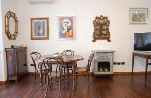 GuestHost - Raffaella splendido bilo x4 - Photo 13