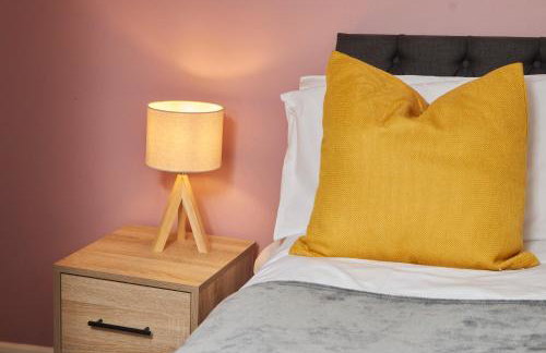 Spacious Bradford House with 4 bedrooms & 6 Beds by PureStay with Parking for 7 nights min! - Foto 47