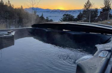 Breathtaking ViewsTwo Bedroom Cabin with Hot tub - Foto 15