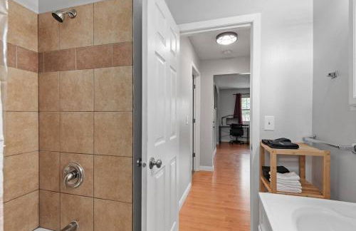 Tranquil 2BR Apt Mpls - 8075 Apt 3 - Foto 7