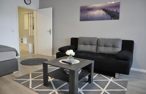 Deluxe Apartment - Ruhe Oase - 1ZKB Balkon - Parkplatz - Self Check-in 24h - Foto 3