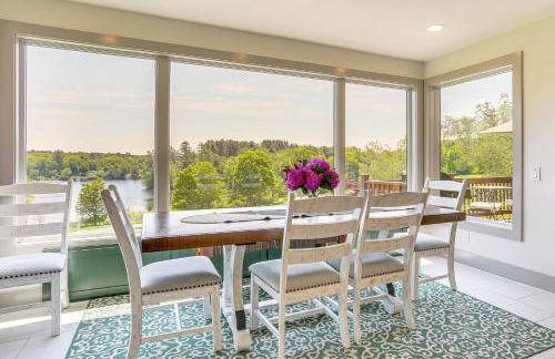 Walk to Bethel Woods Family Home with Deck and Views! - Foto 10