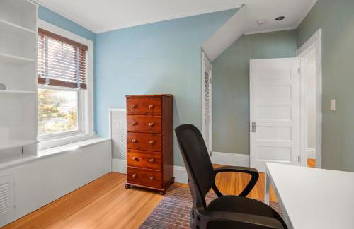 Magnificent Ocean View walk to beaches and town - Foto 48