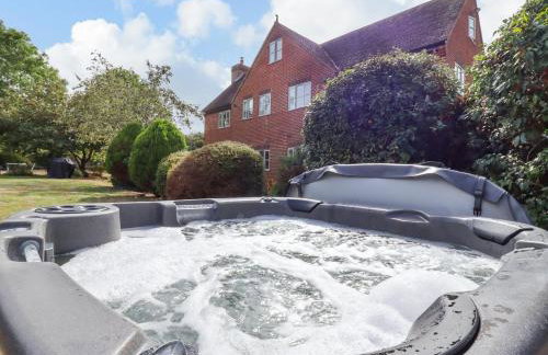 Yew Tree Farm - Photo 53