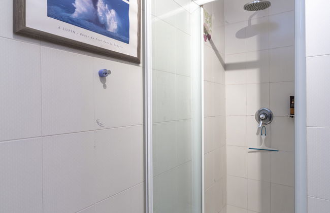 1 bedroom Apartment in Ospedaletti with swimming pool and garden - Photo 14