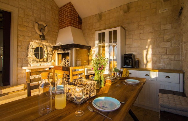 Villa Roza - One Bedroom With Swimming Pool - Photo 9