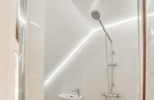 Duplex with Private Garage by PriorityVillas - Photo 14