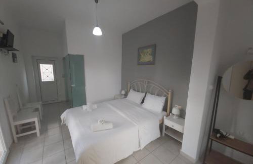 Antonios 1 - Photo 64