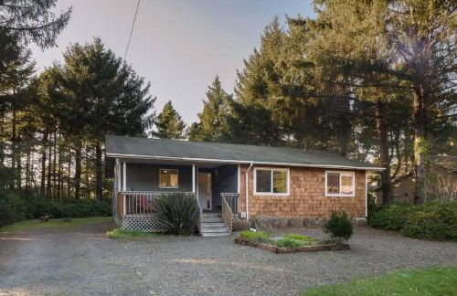 #StayInMyDistrict Cozy Rockaway Beach Cottage - Foto 1