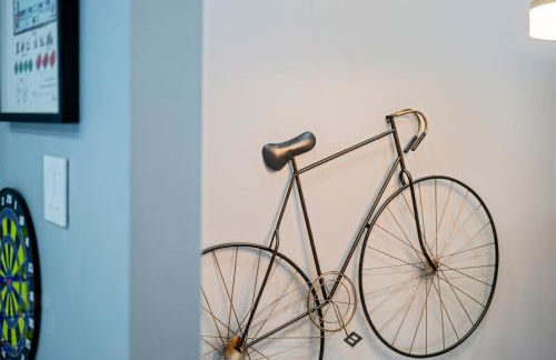 New Sunday River Ski Retreat with Hot Tub Spa - FirePit Sleeps 16 - Foto 27