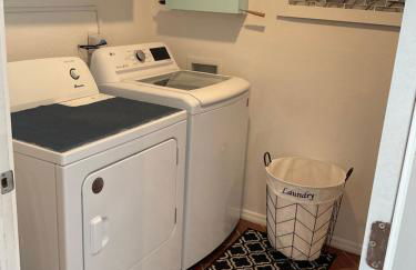 Spacious Ranch 7 min to beach/ airport Pet friend - Foto 5