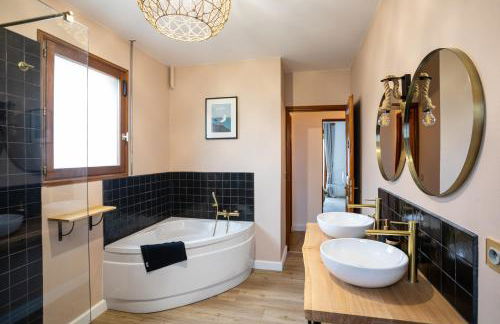 La Villa Maxine, vue mer et spa - Foto 21