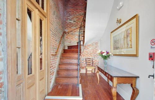 Fab 1838 Garden District 5BR with Parking And Balcony - Foto 35