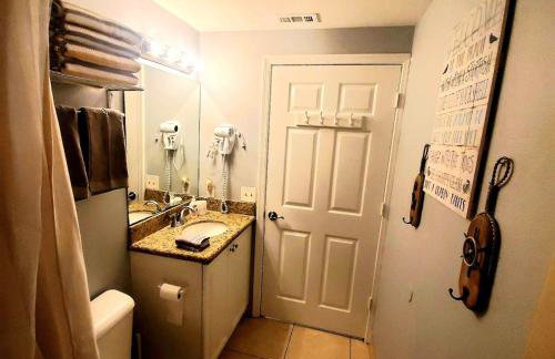 Breathtaking Waterview Condo! - Foto 26