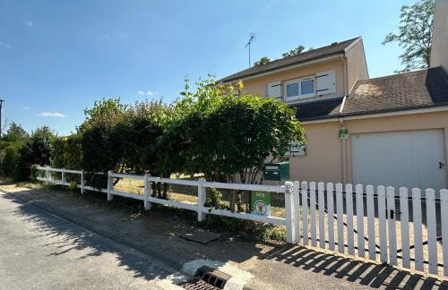 Gîte 10 pers. avec jardin à 200m des commerces, proche Loire et forêt d'Orléans - FR-1-590-281 - Photo 22