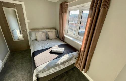 Comfortable 3-BR Home Great Location in Ashby - Foto 14