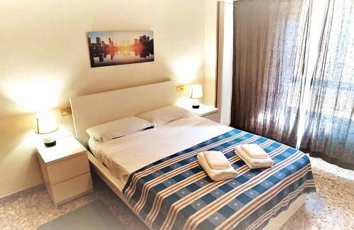 Apartamento a 3 min de la playa con aire acondicionado y parking - Photo 1