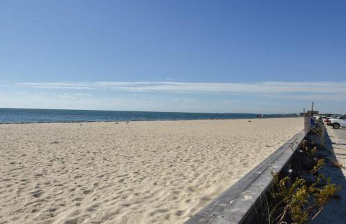 Waterfront on Swan Pond with Kayaks - Photo 35