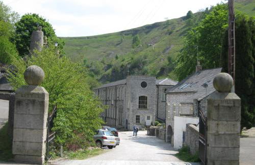 Litton Mill Apartment - Photo 18