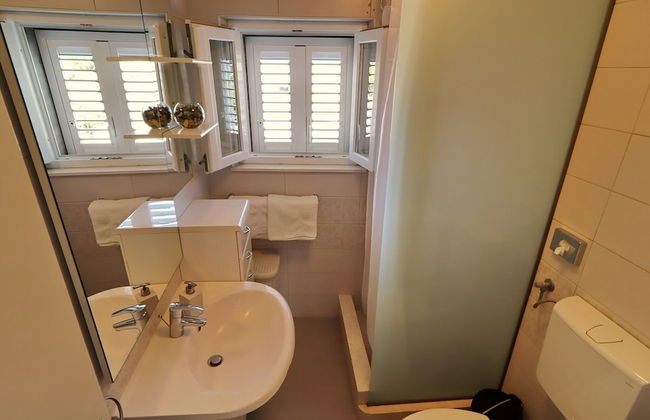 Villa Ivana - Three-bedroom Villa With Private Pool - Photo 17