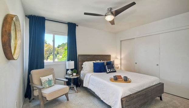 Cali Life 4 BDR w/ Pool! - Foto 4, Quarto