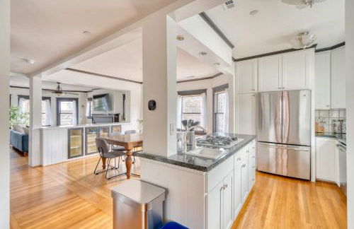 Alphabet District Gem - AC - Patio - Fast WiFi - Foto 5